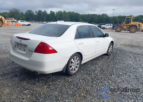 2006 Honda Accord 3.0 Ex из США, поврежденный, VIN 1HGCM66866A024437